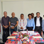 Acuerdan SEDEPIA e INPI acciones en obras carreteras y agua potable para zonas Indígenas y Afromexicanos.