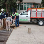 Limpieza de alcantarillas como medida preventiva a la temporada de lluvias.