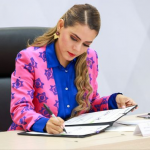 Se firma convenio con CONEVAL medir, combatir, la falta de recursos en Guerrero.