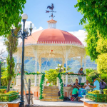 H𝐚𝐧 𝐢𝐧𝐢𝐜𝐢𝐚𝐝𝐨 𝐥𝐨𝐬 𝐩𝐫𝐞𝐩𝐚𝐫𝐚𝐭𝐢𝐯𝐨𝐬 𝐩𝐚𝐫𝐚 𝐫𝐞𝐜𝐢𝐛𝐢𝐫 𝐥𝐚 𝐍𝐨𝐜𝐡𝐞 𝐁𝐮𝐞𝐧𝐚, 𝐍𝐚𝐯𝐢𝐝𝐚𝐝 𝐲 𝐀ñ𝐨 𝐍𝐮𝐞𝐯𝐨.