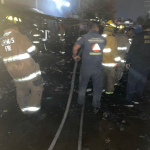 Elementos de la SGIRPCGRO y bomberos del municipio de Acapulco atendieron incendio en el mercado central de Acapulco