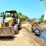 Concluye CAPASEG desazolve preventivo en dos canales críticos de Acapulco